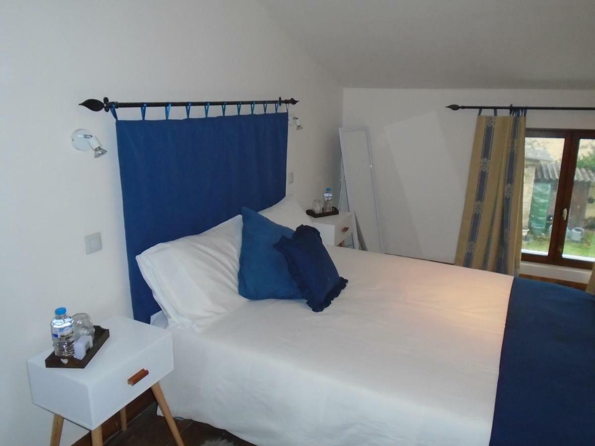 43 Rue Des Quarts Bed & Breakfast Ménesplet Exterior foto